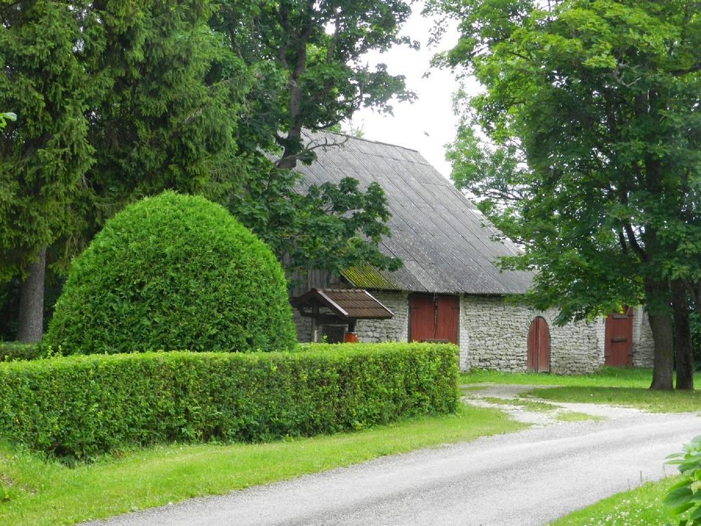 Saare Manor Guesthouse Exterior photo